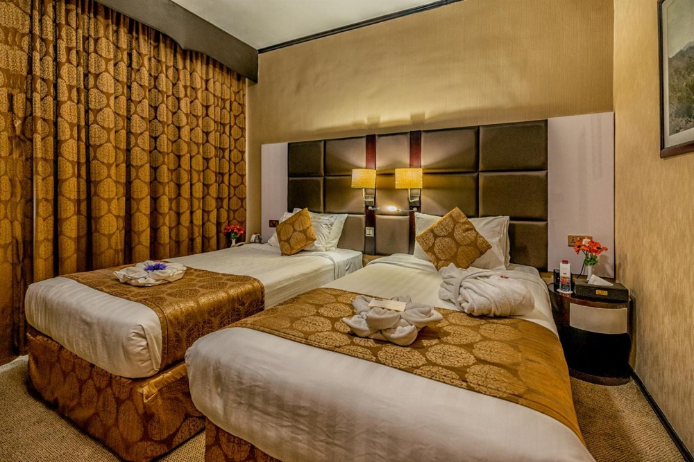 THE PARK HOTEL Formerly Al Jawhara Gardens Main image